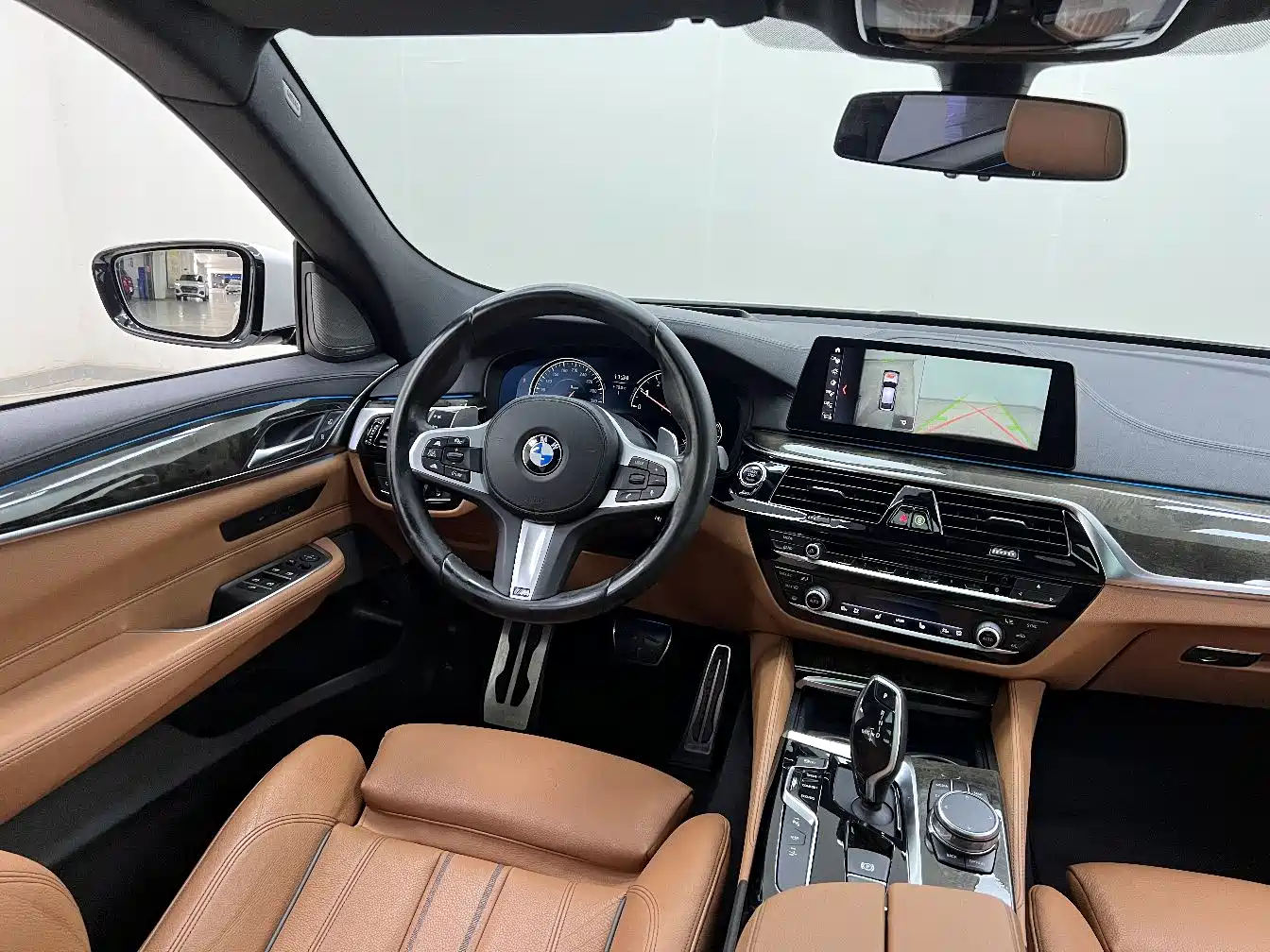 BMW 6 Series GT 2018 630i M Sport Package фото 14