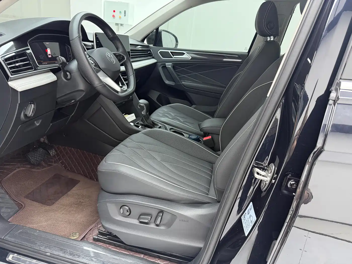 Volkswagen Tiguan L 2023 280TSI 2WD Trend Limited Edition фото 11