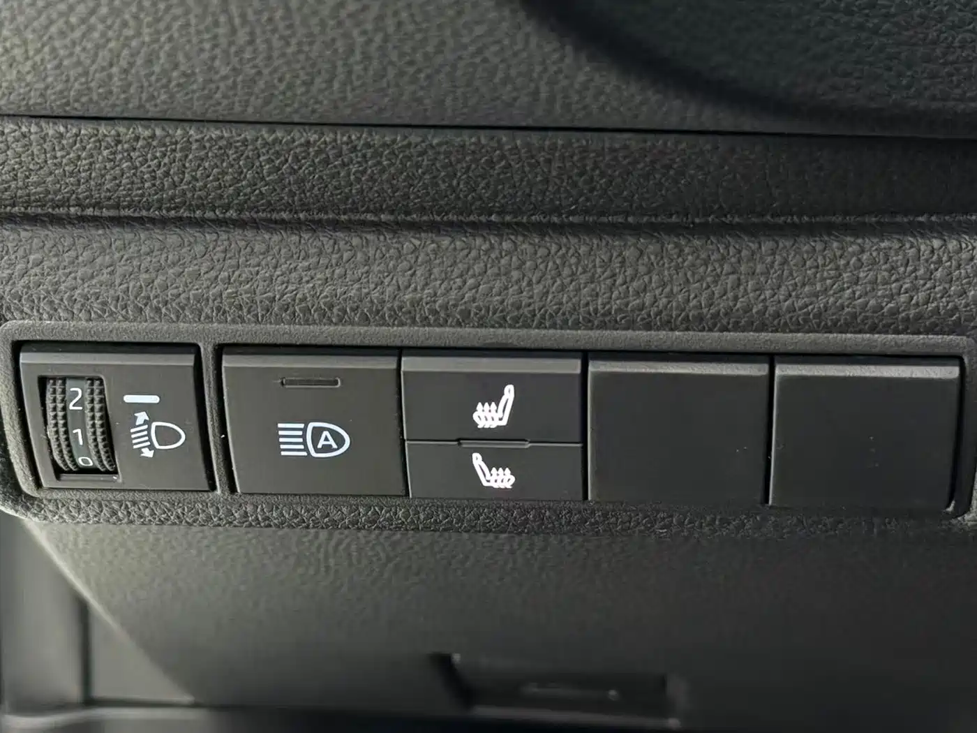 Toyota Corolla 2021 1.2T S-CVT Elite PLUS Edition фото 17