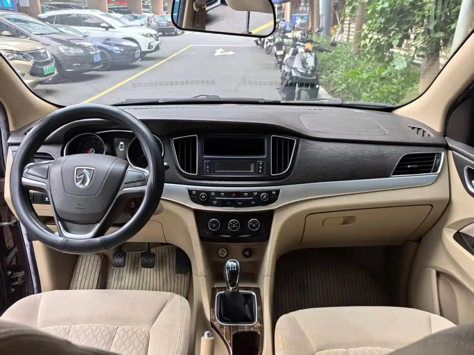 Фото 8 - Baojun 730