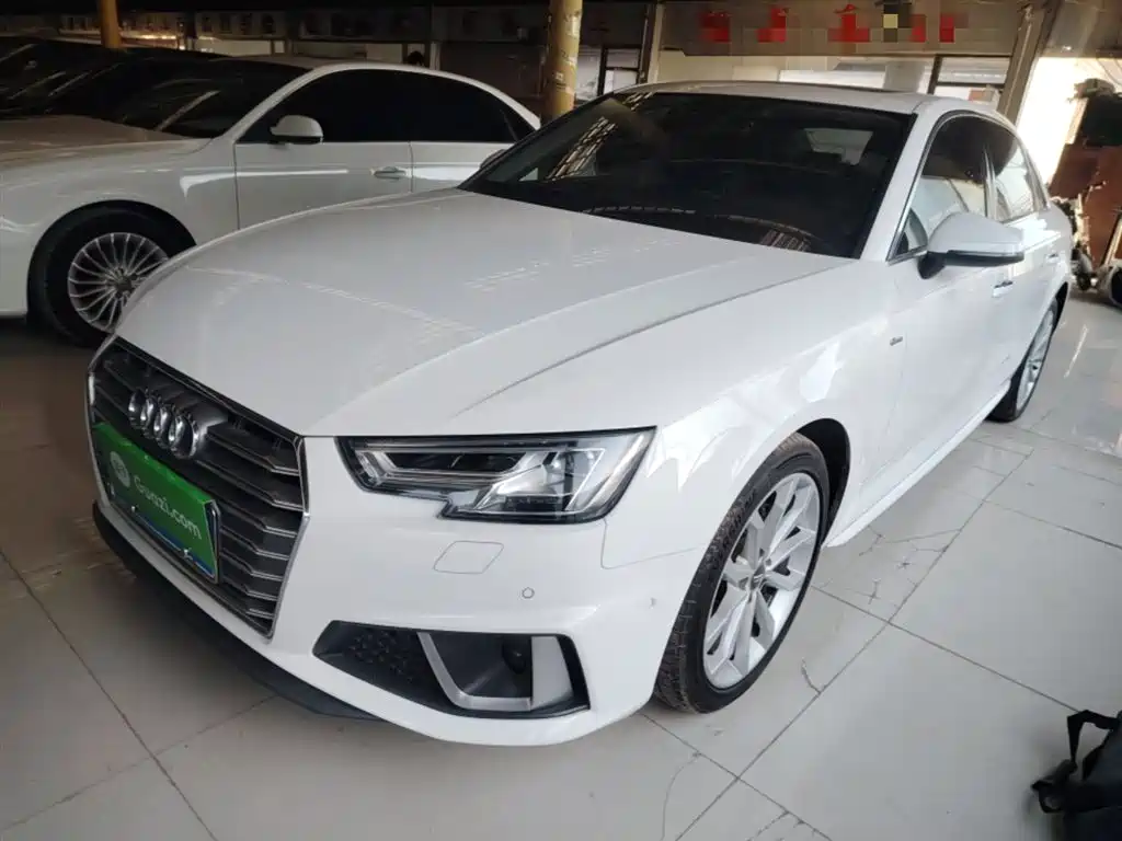 Audi A4L 2019 40 TFSI Fashion (China V)