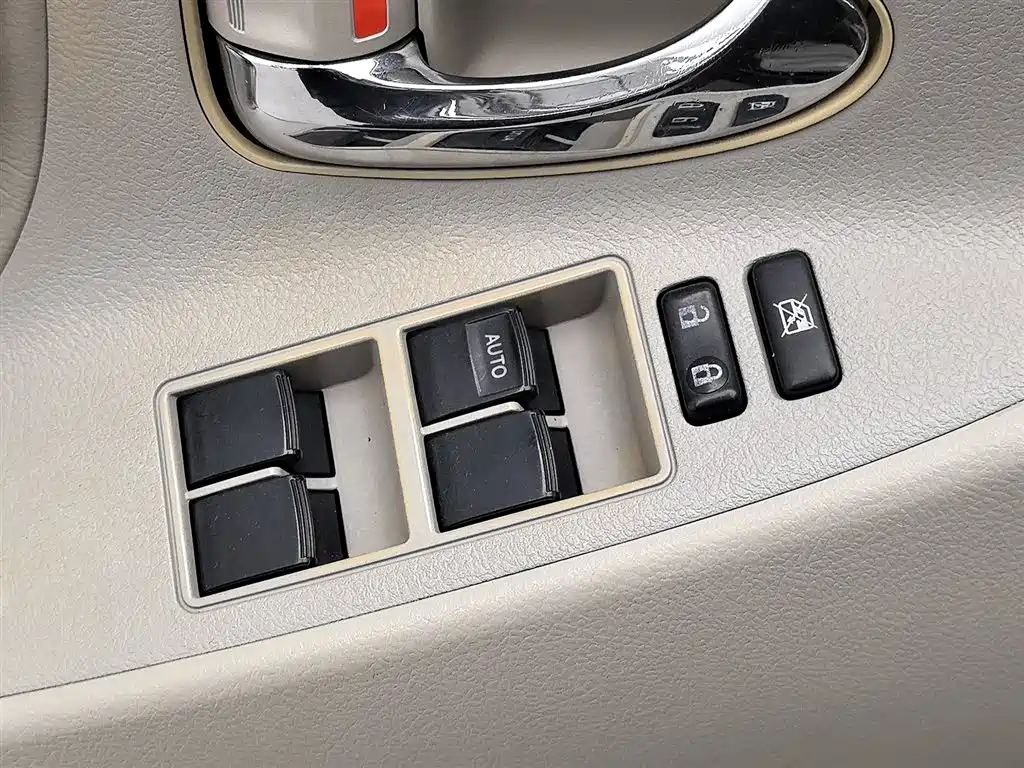 Toyota Camry 2012 200E Classic Elite фото 9