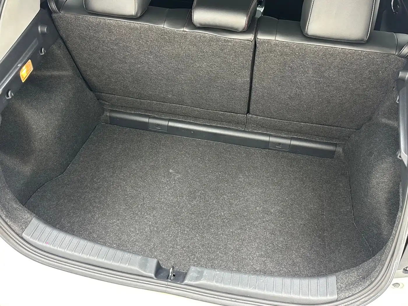 Toyota YARiS L Zhi Xuan 2021 Zhi Xuan X 1.5L CVT Luxury Edition фото 21