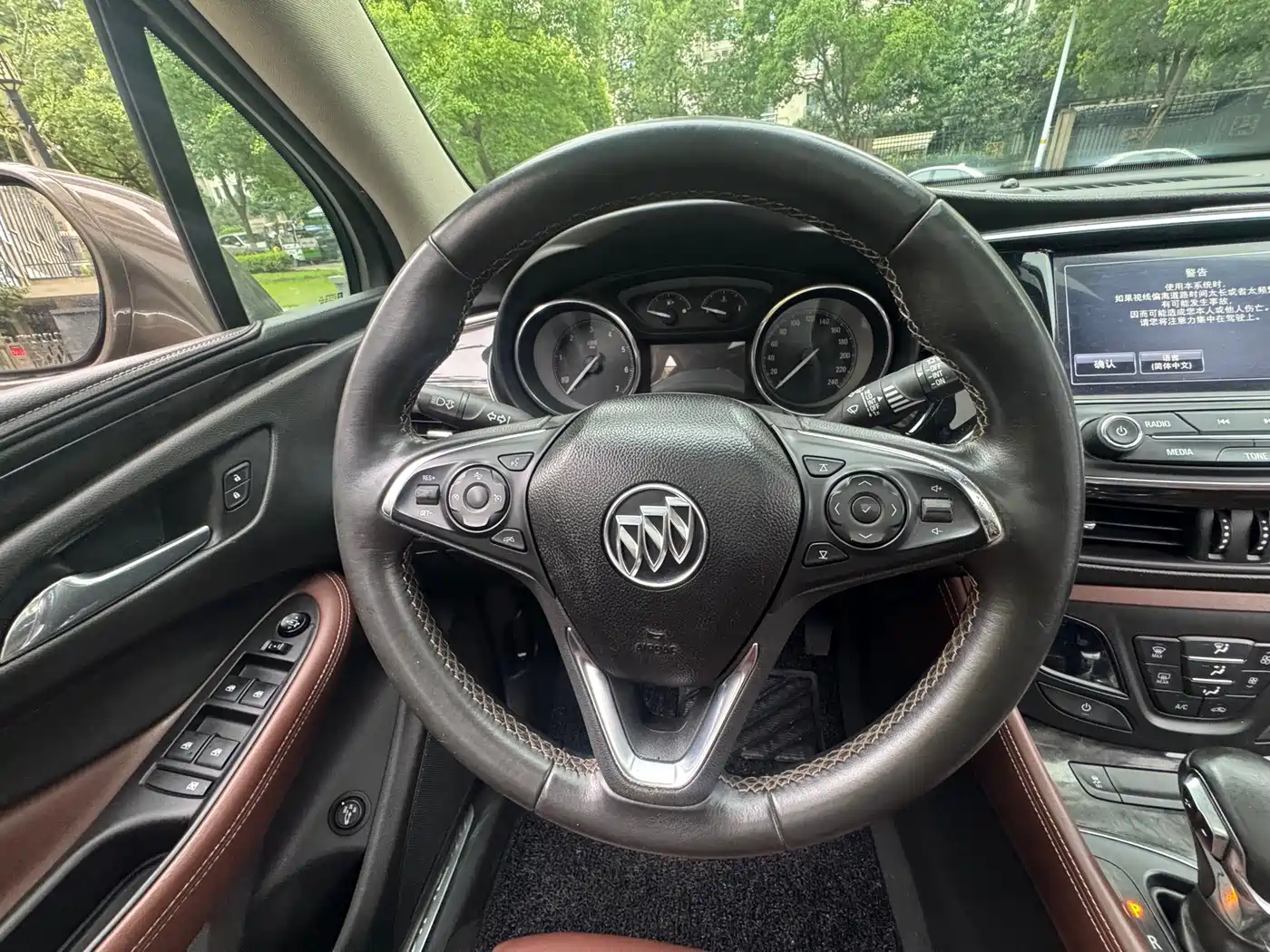 Buick Envision Plus 2015 2014 28T 4WD Luxury