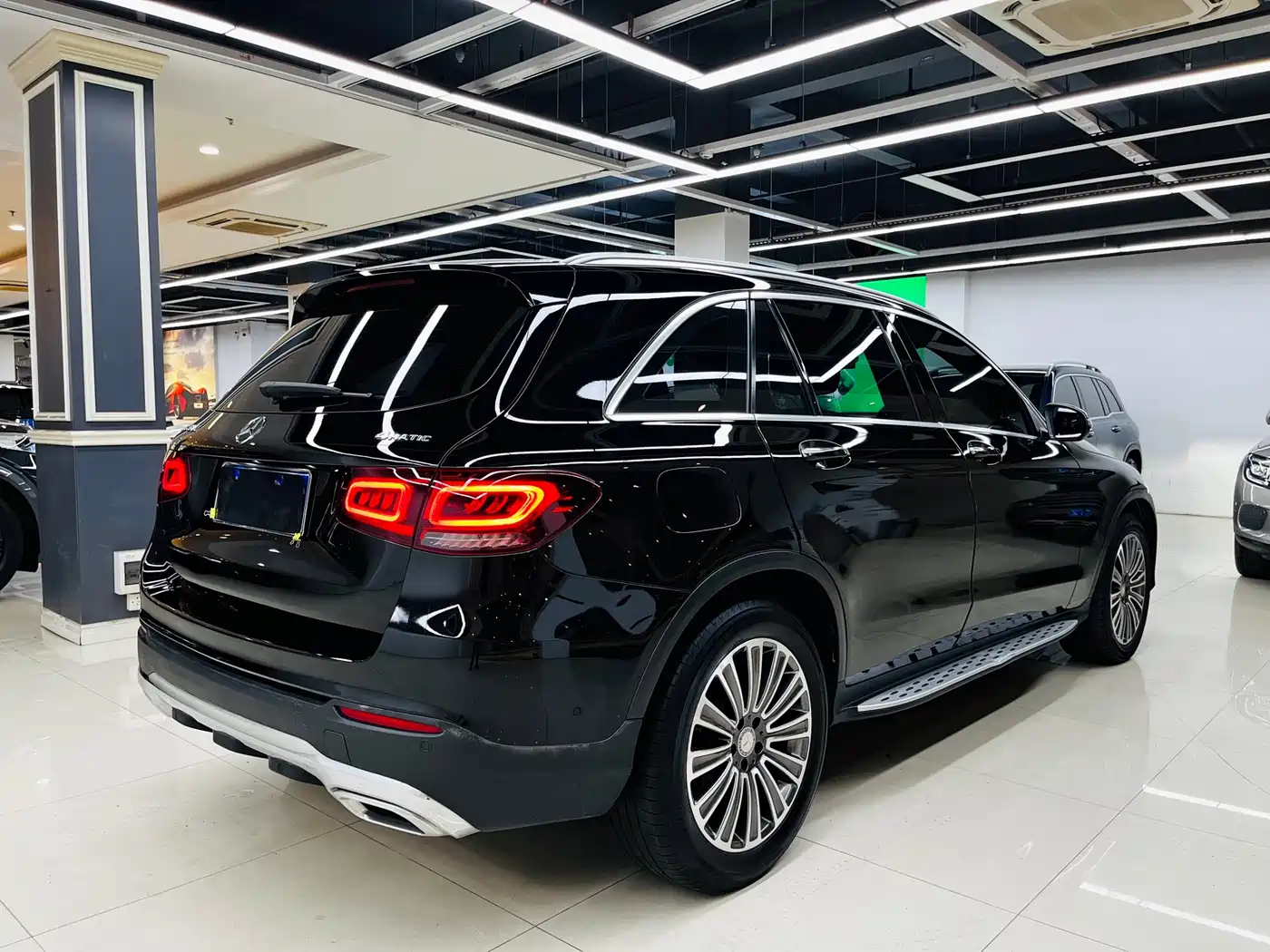 Mercedes-Benz GLC 2022 Facelift GLC 260 L 4MATIC Dynamic фото 17