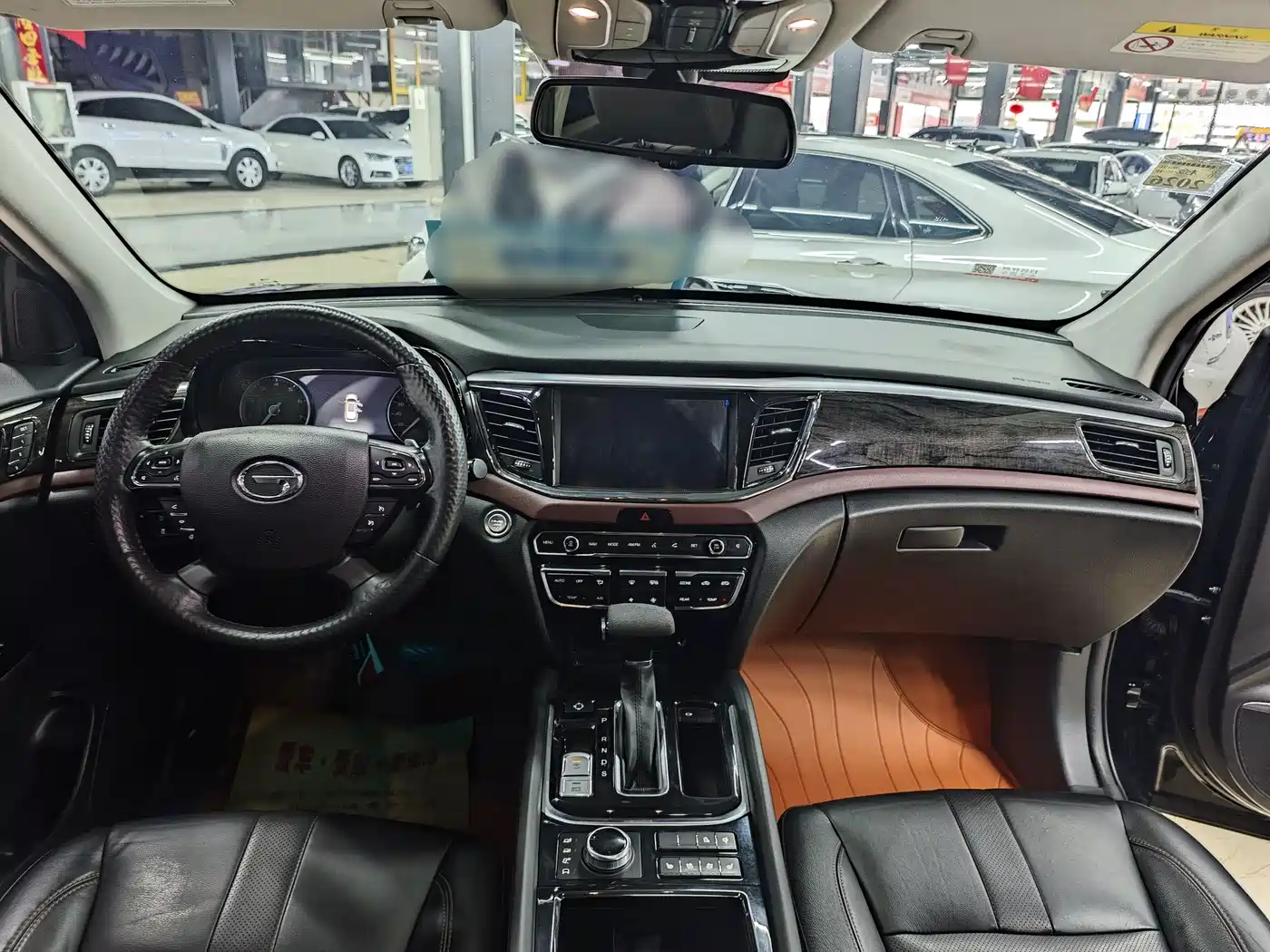GAC Trumpchi Trumpchi GS8 2017 320T AWD Luxury Smart Connect (7-Seater) фото 9