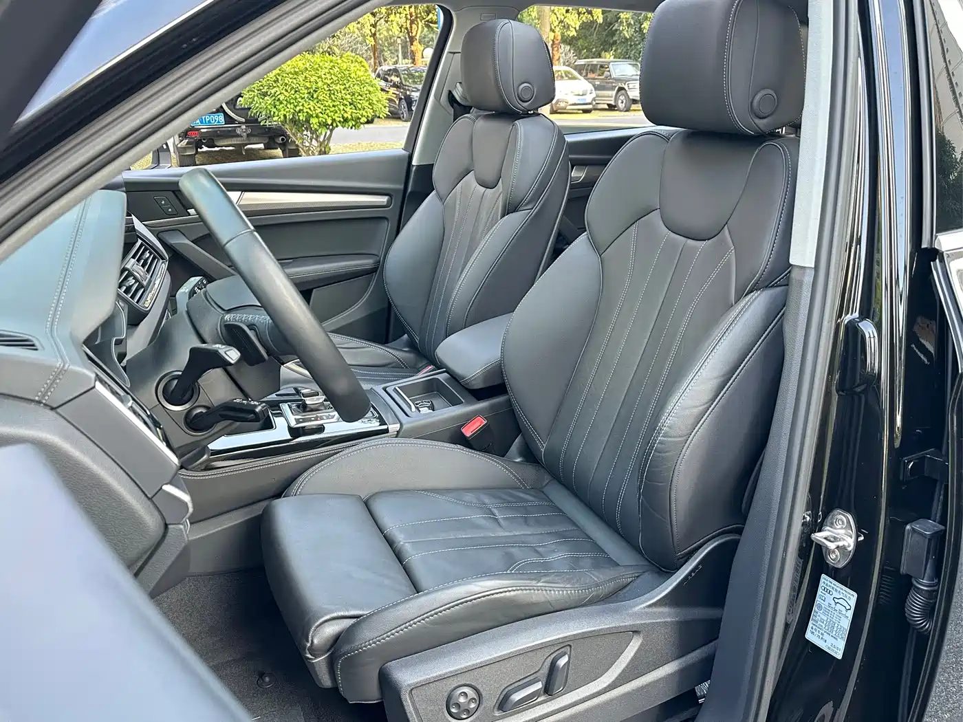 Audi Q5L 2022 40T Luxury Dynamic фото 14