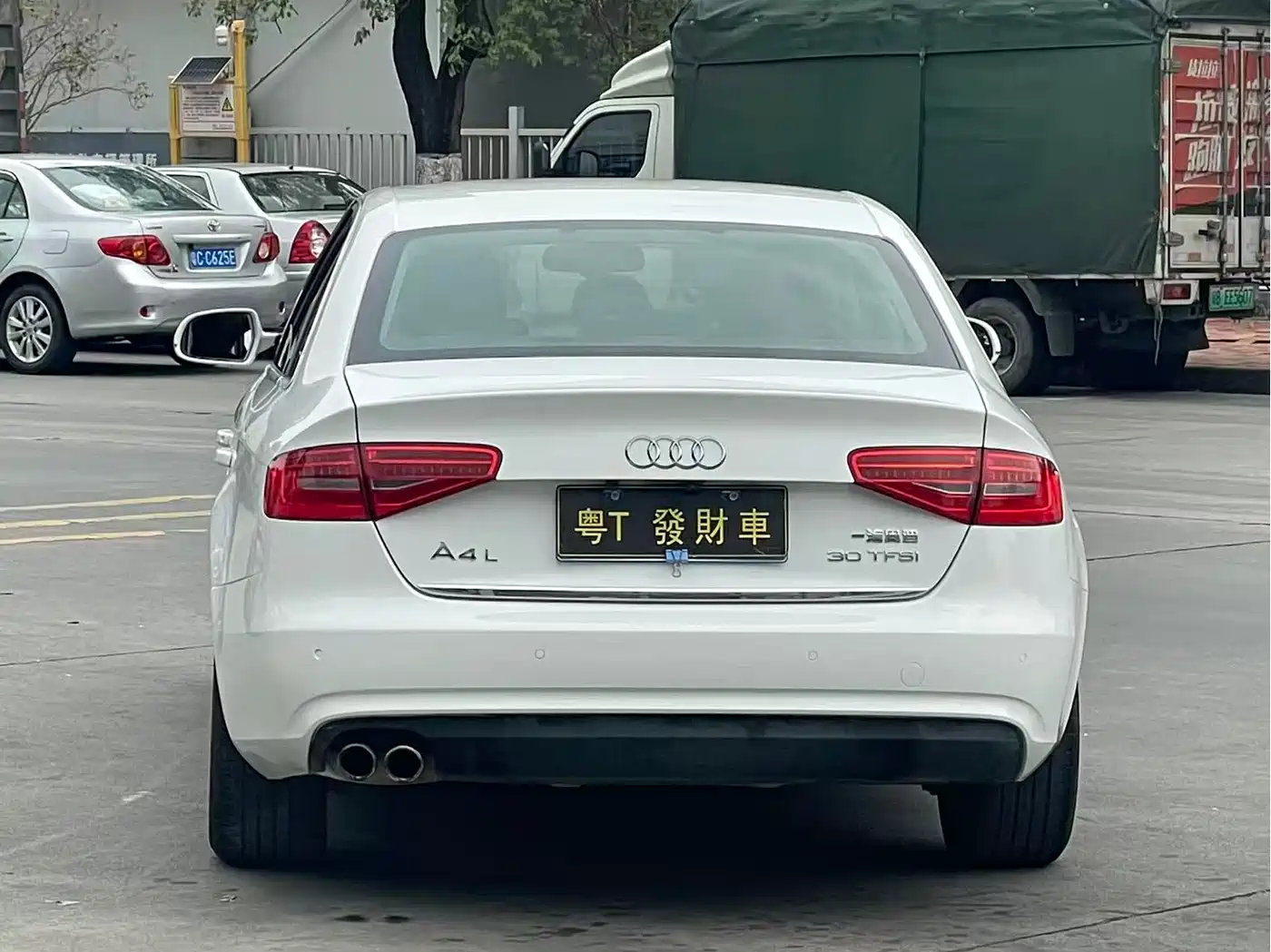 Audi A4L 2016 30 TFSI Collector's Edition Automatic Comfort фото 7