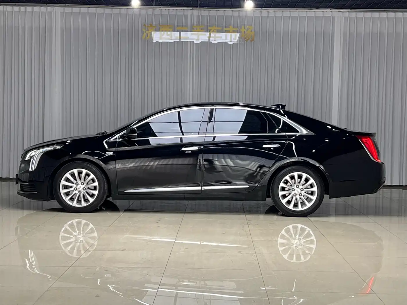 Cadillac XTS 2018 28T Technology фото 8