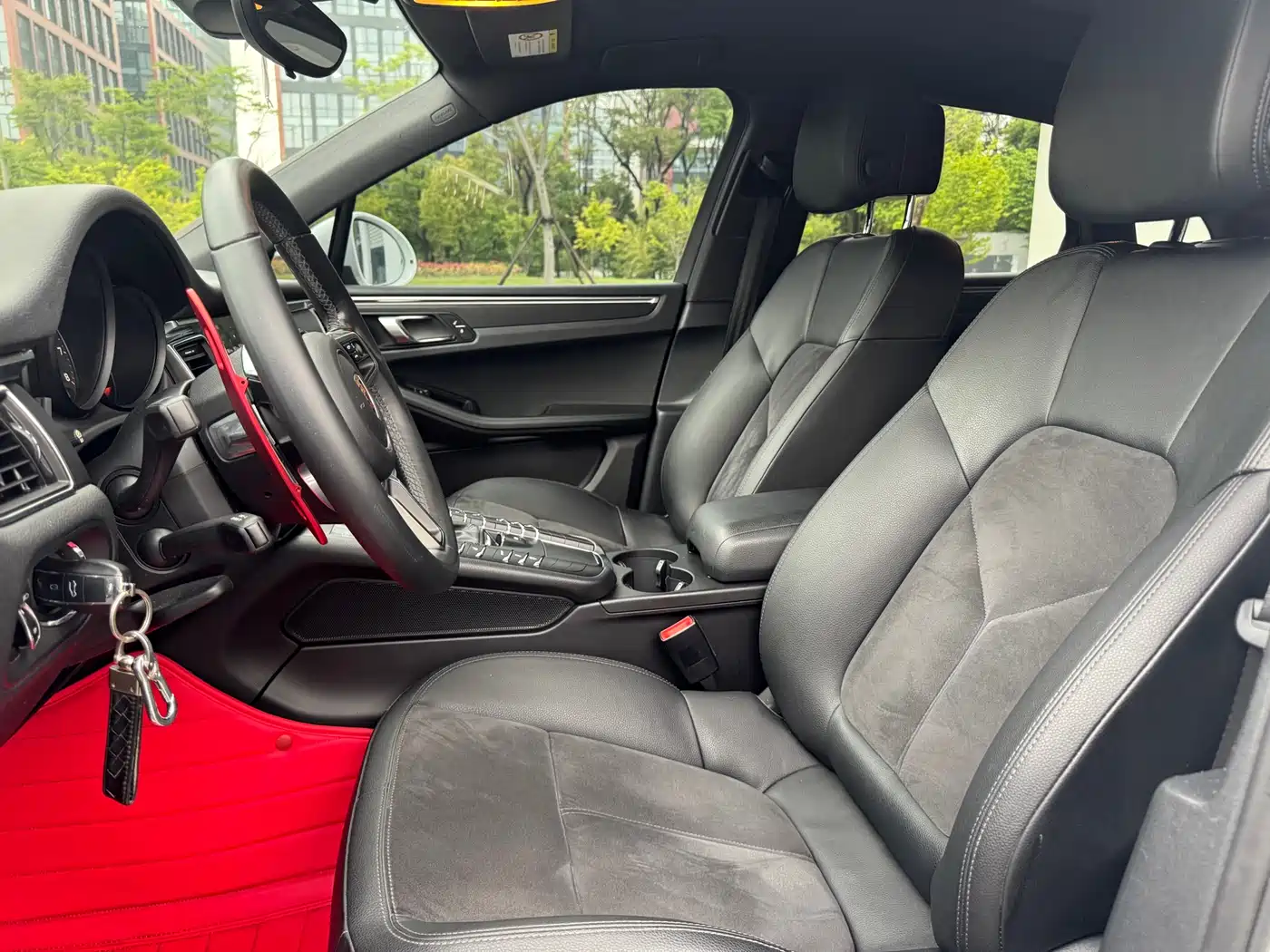 Porsche Macan 2016 Macan 2.0T фото 11