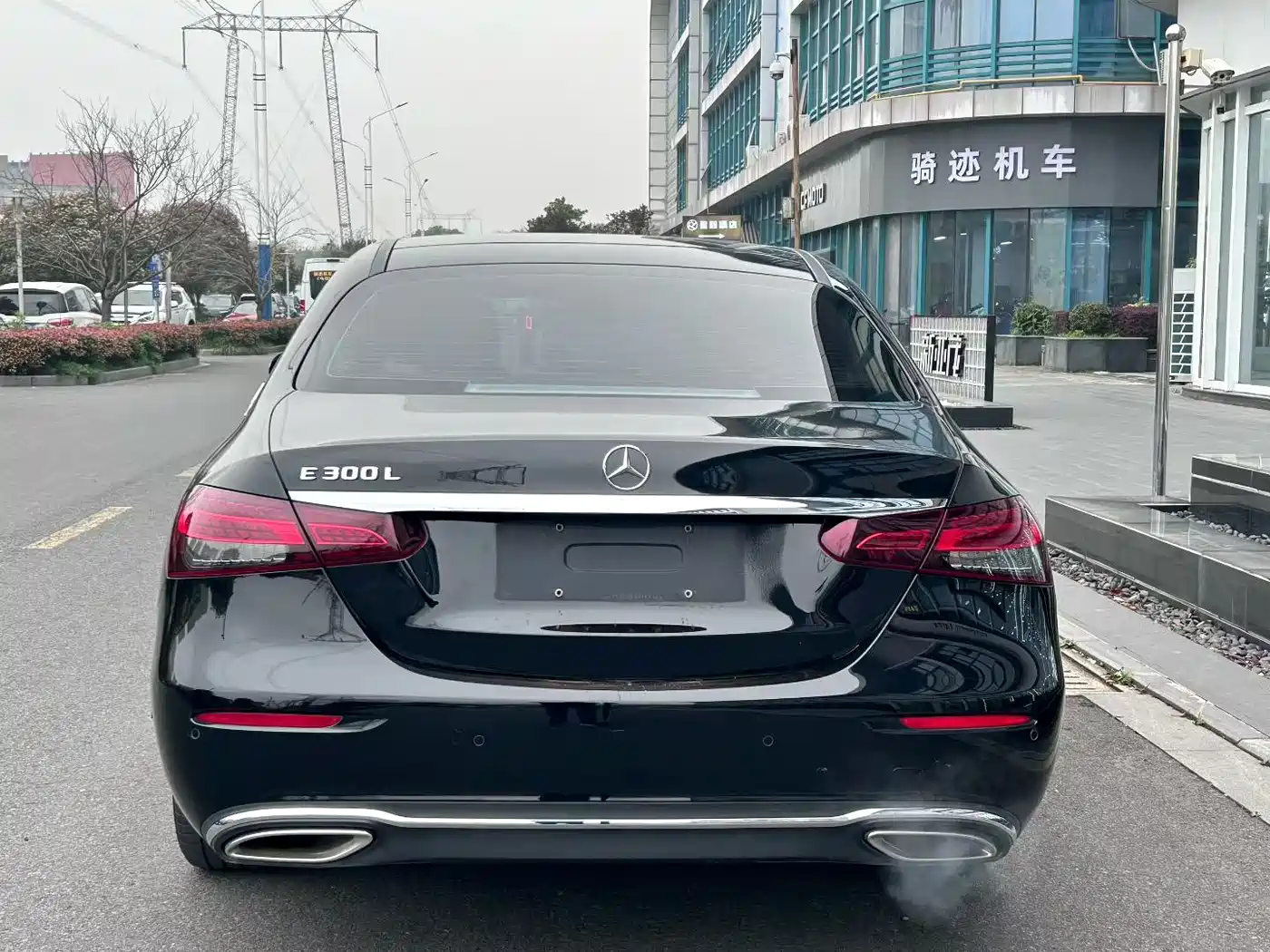 Mercedes-Benz E-Class 2021 E 300 L Fashion фото 8