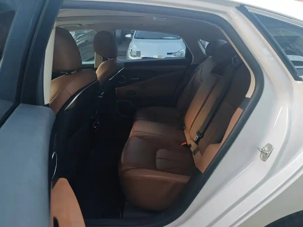 Geely Borui 2017 2017 1.8T Flagship 4G Edition