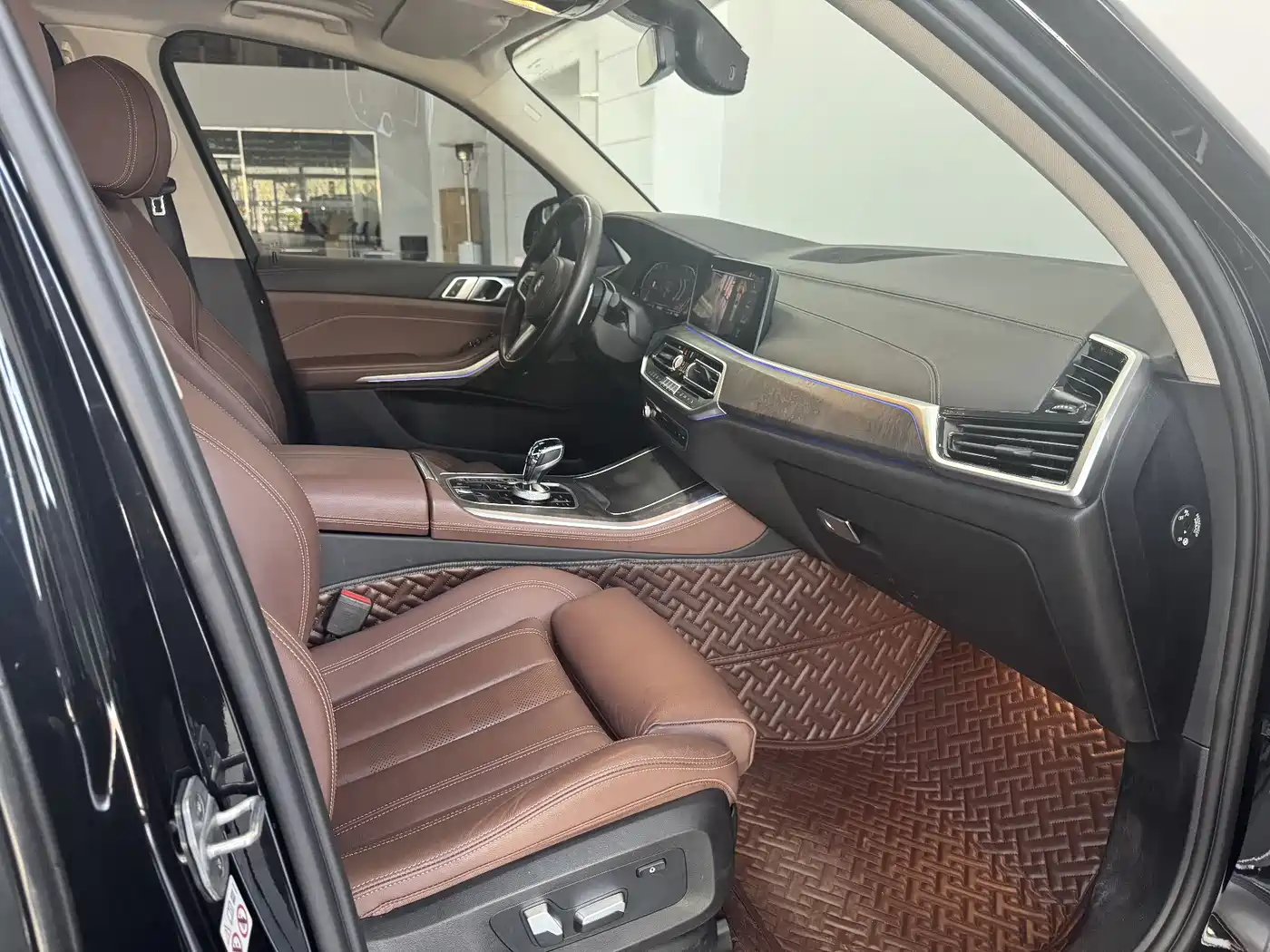 BMW X5 (Import) 2020 xDrive30i M Sport Package фото 14