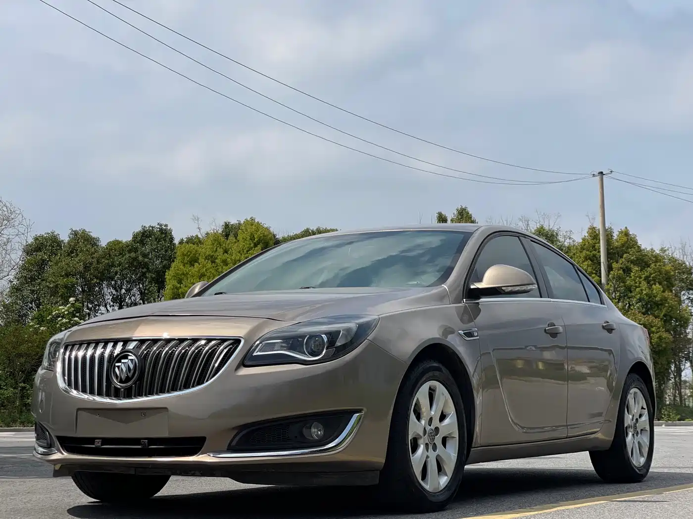 Buick Regal 2015 1.6T Leading Tech Edition