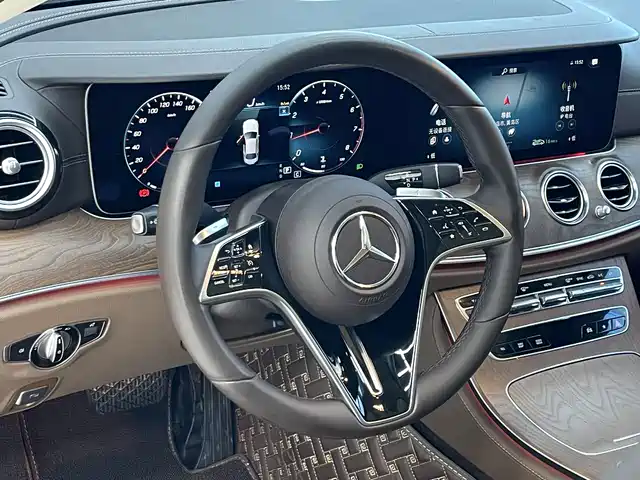 Mercedes-Benz E-Class 2022 Facelift E 260 L Sport — фото 5