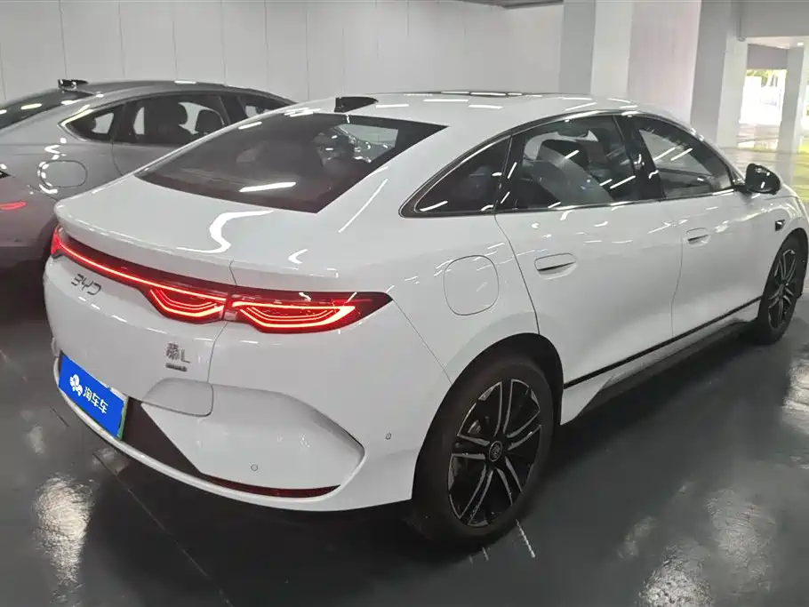 BYD Qin L 2025 Model EV 545KM Excellence Edition фото 3