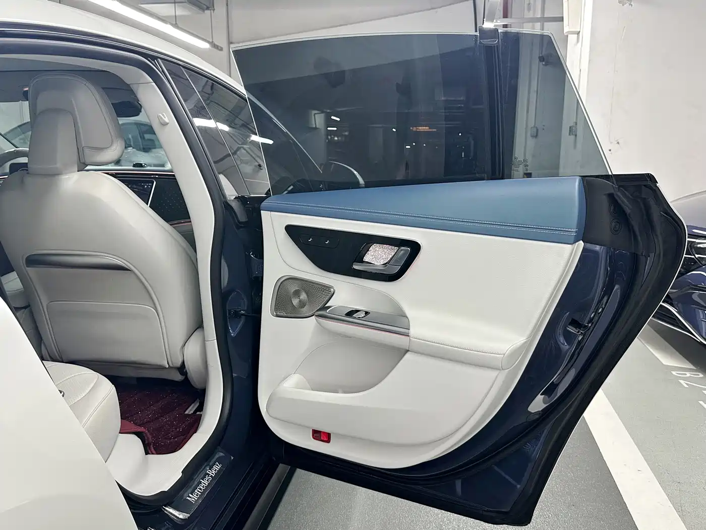Mercedes-Benz EQE 2022 350 Pioneer Special Edition фото 10