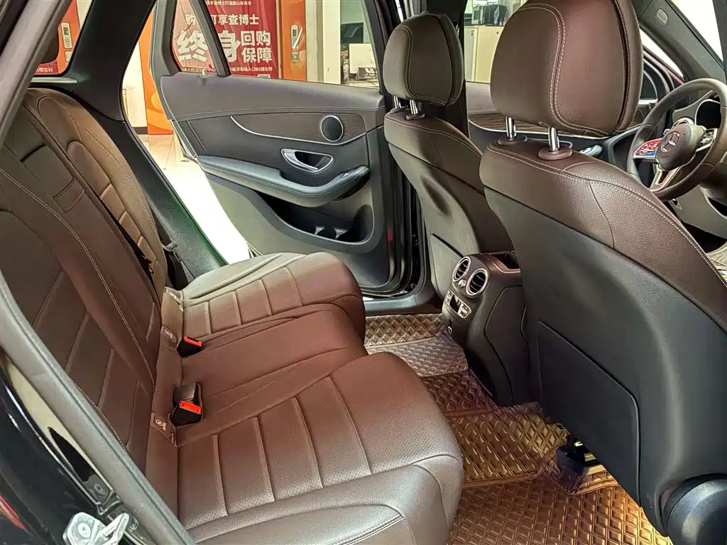 Mercedes-Benz GLC 2022 Facelift GLC 300 L 4MATIC Dynamic Collector's Edition фото 6
