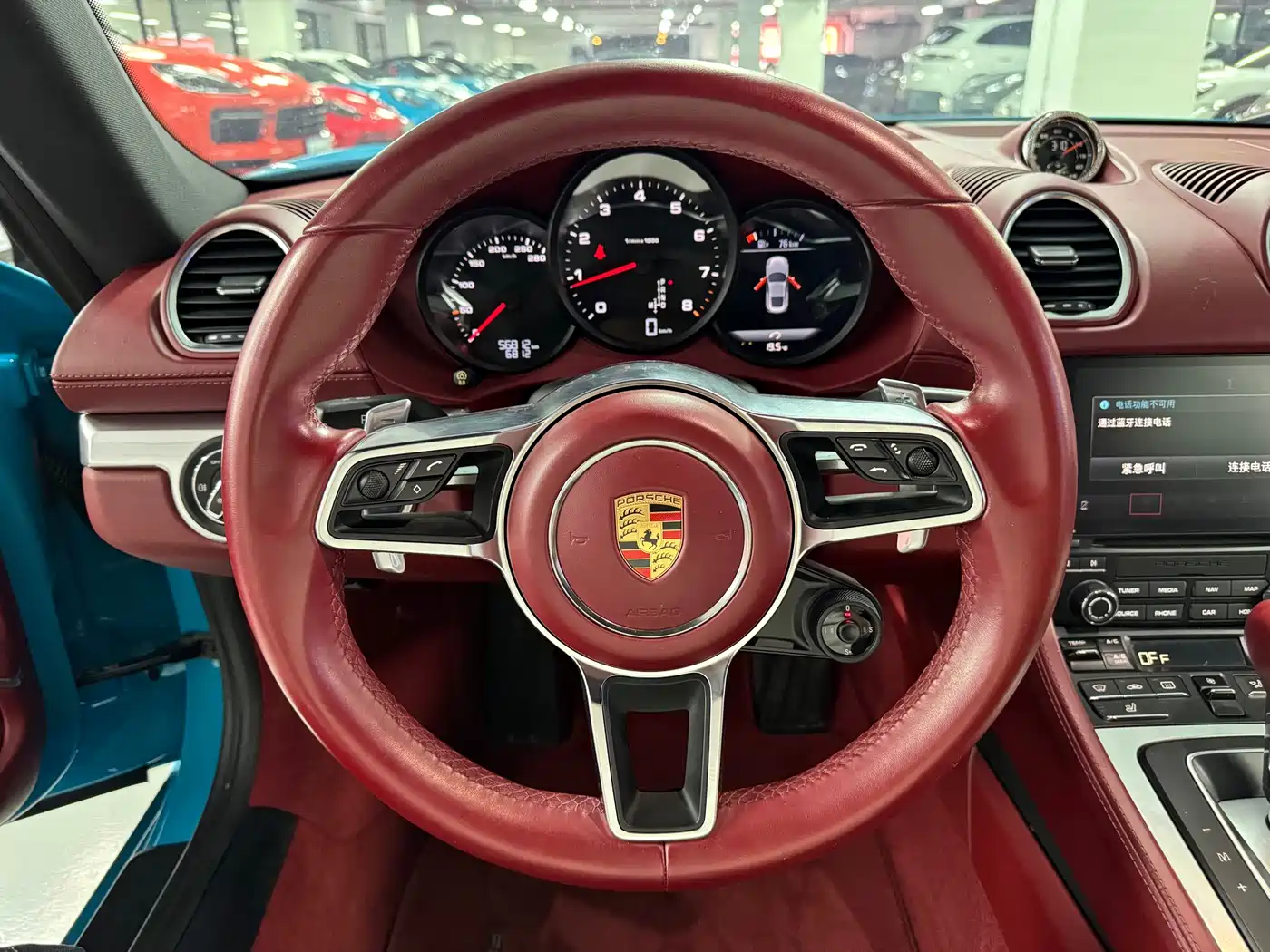 Porsche 718 2018 Cayman 2.0T фото 4