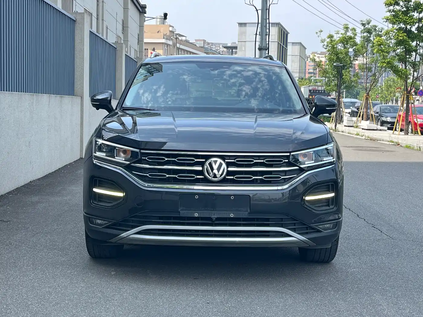 Volkswagen Tayron 2019 330TSI 2WD Luxury China VI фото 3