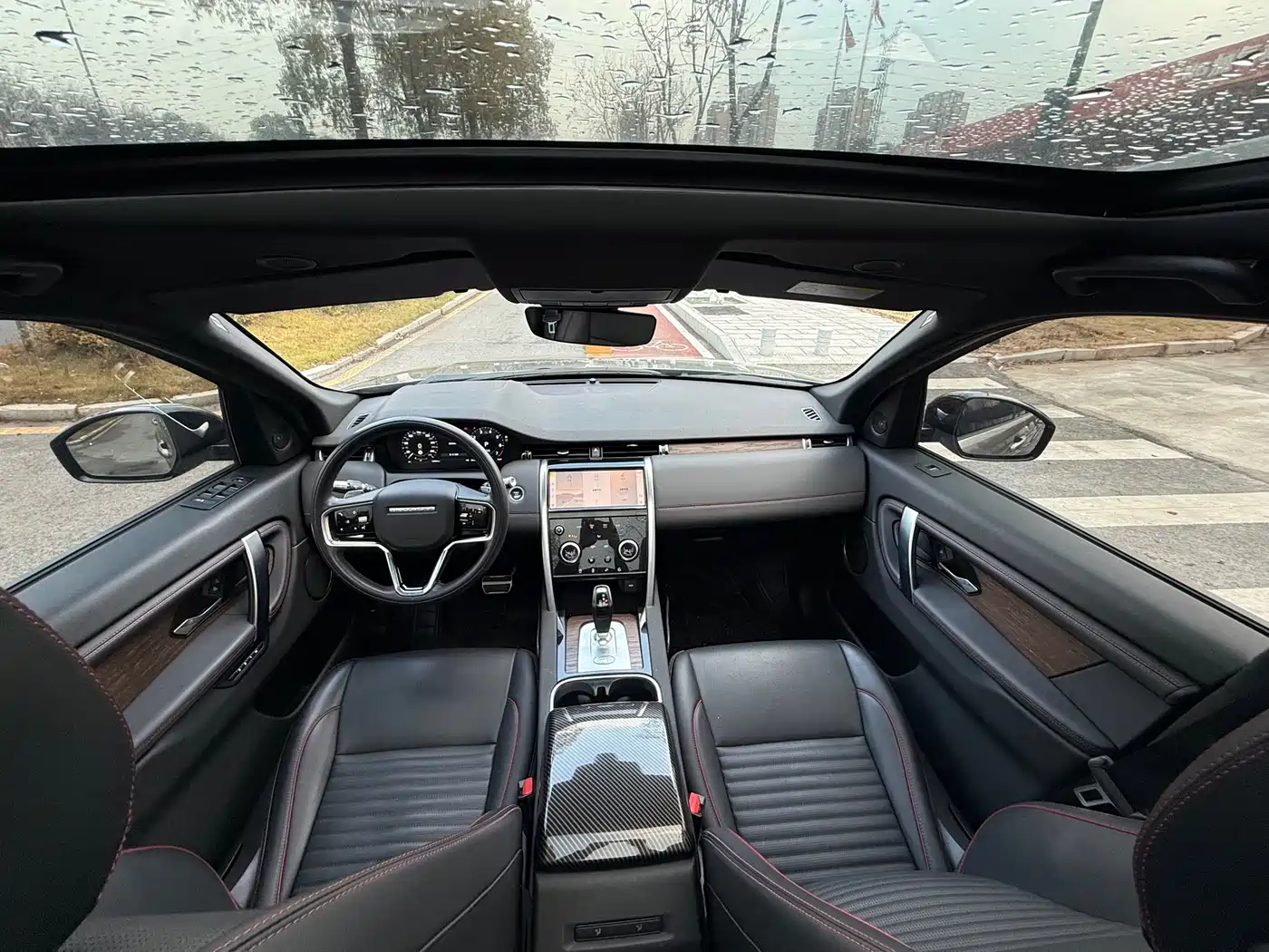 Land Rover Discovery Sport 2022 Model 249PS R-Dynamic S Performance Edition 5-Seater фото 22