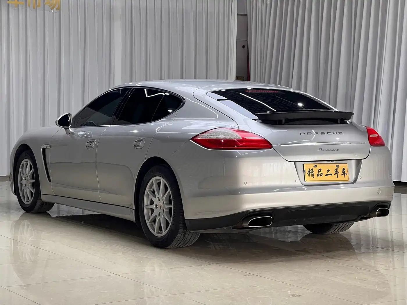 Porsche Panamera 2013 Panamera Platinum Edition 3.6L фото 7