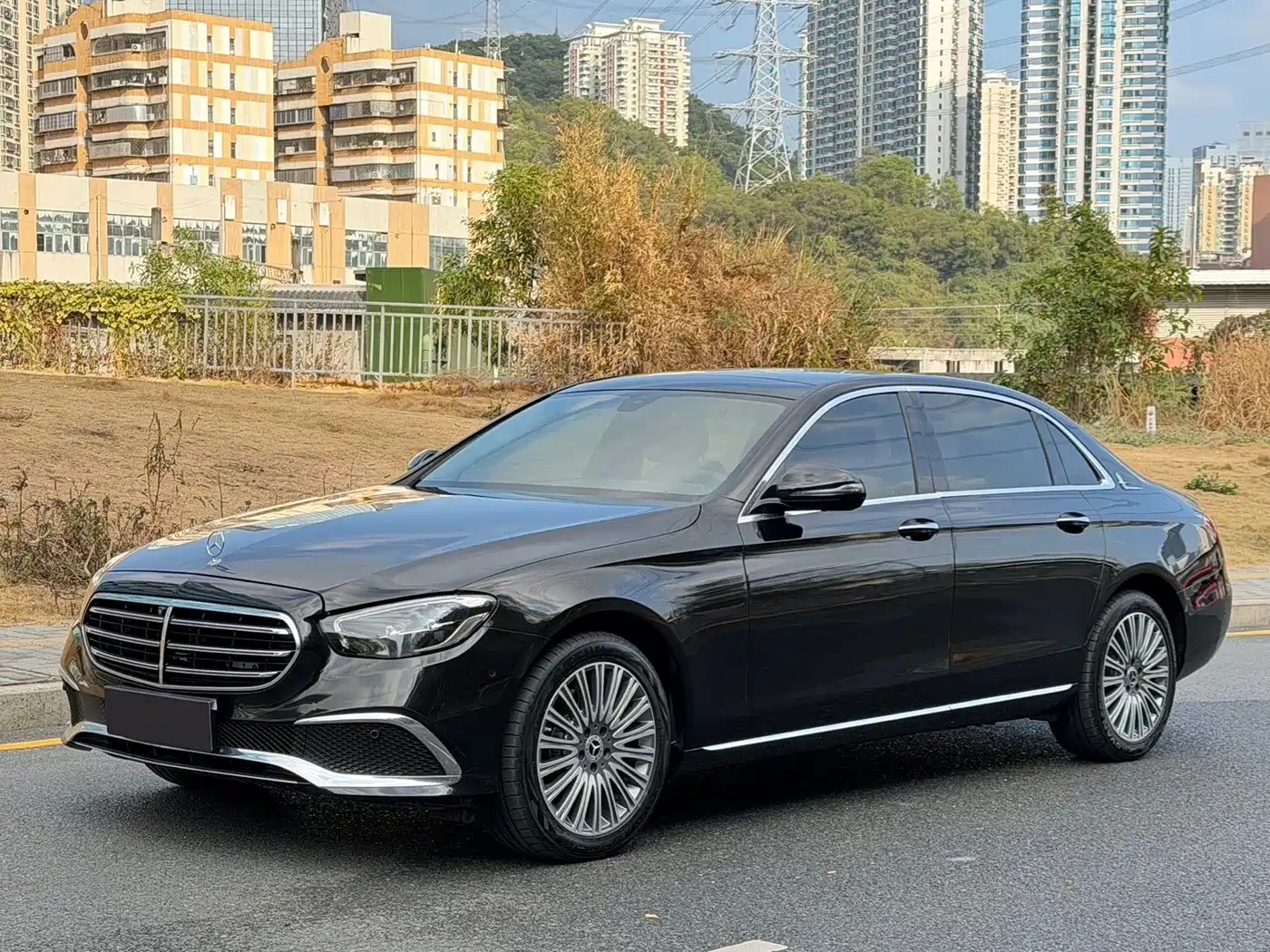 Mercedes-Benz E-Class 2022 E 300 L Luxury