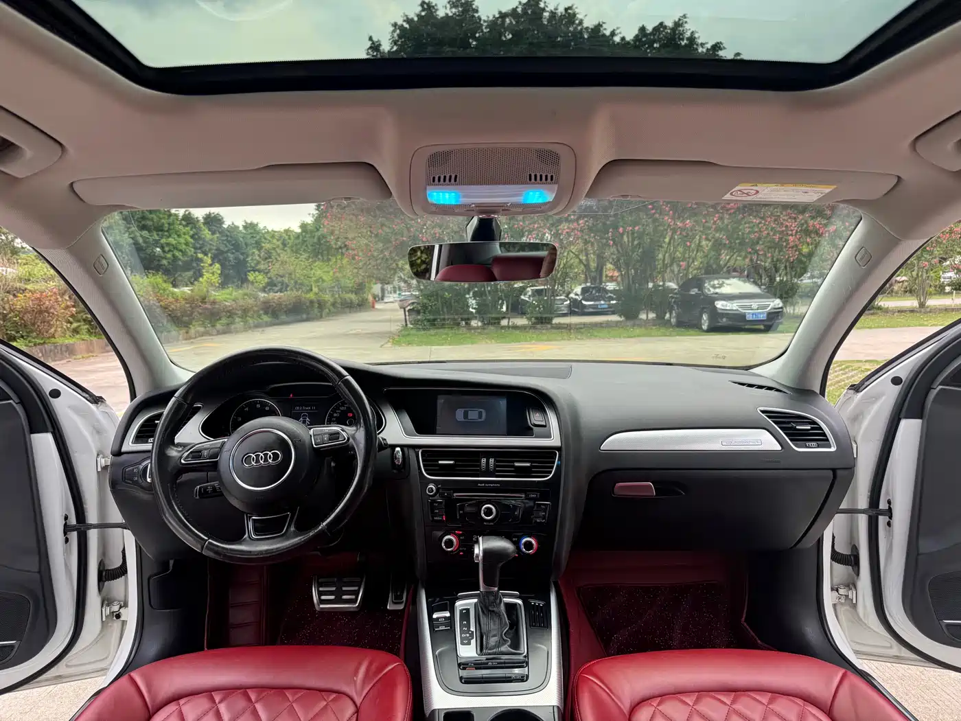 Audi A4L 2015 45 TFSI quattro Individual Sport фото 10
