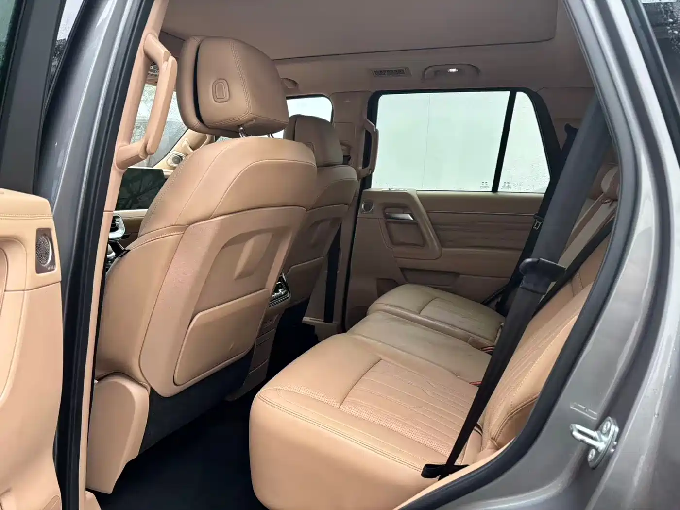 BAIC ORV Beijing Off-Road BJ60 Leiting 2024 Magic Core E-Drive Advanced 5-seater фото 8