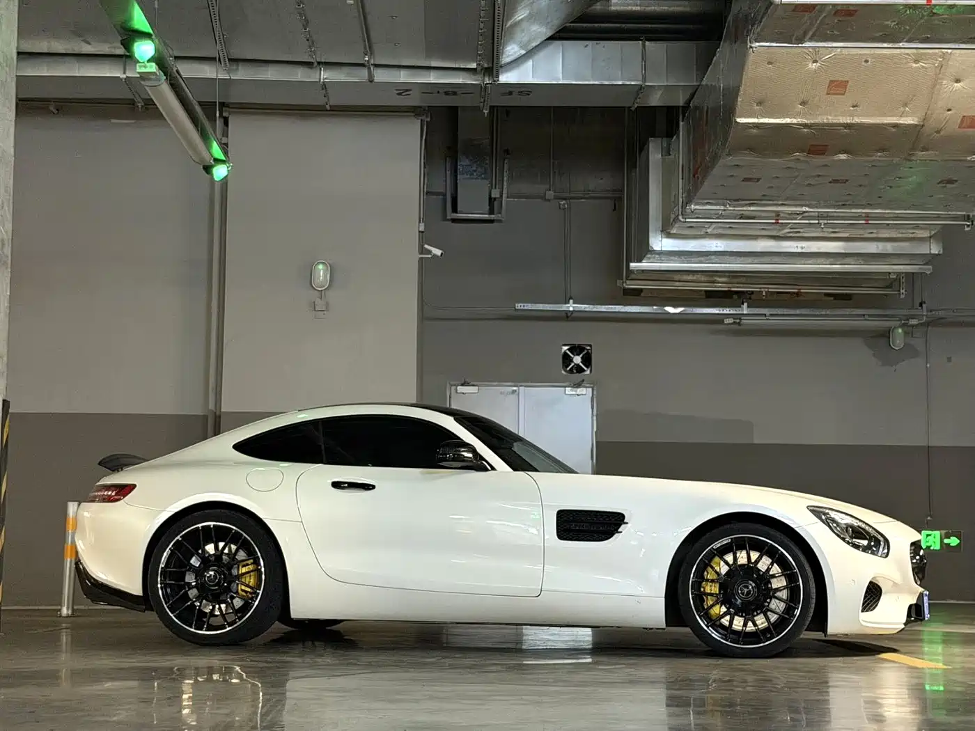 Mercedes-Benz AMG GT 2015 AMG GT S фото 9