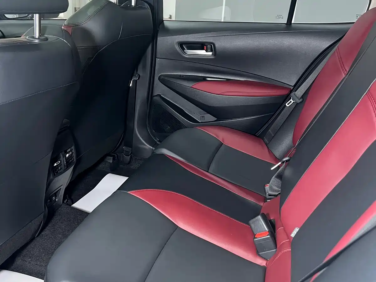 Toyota Corolla 2021 TNGA 1.5L CVT GR SPORT Edition фото 14