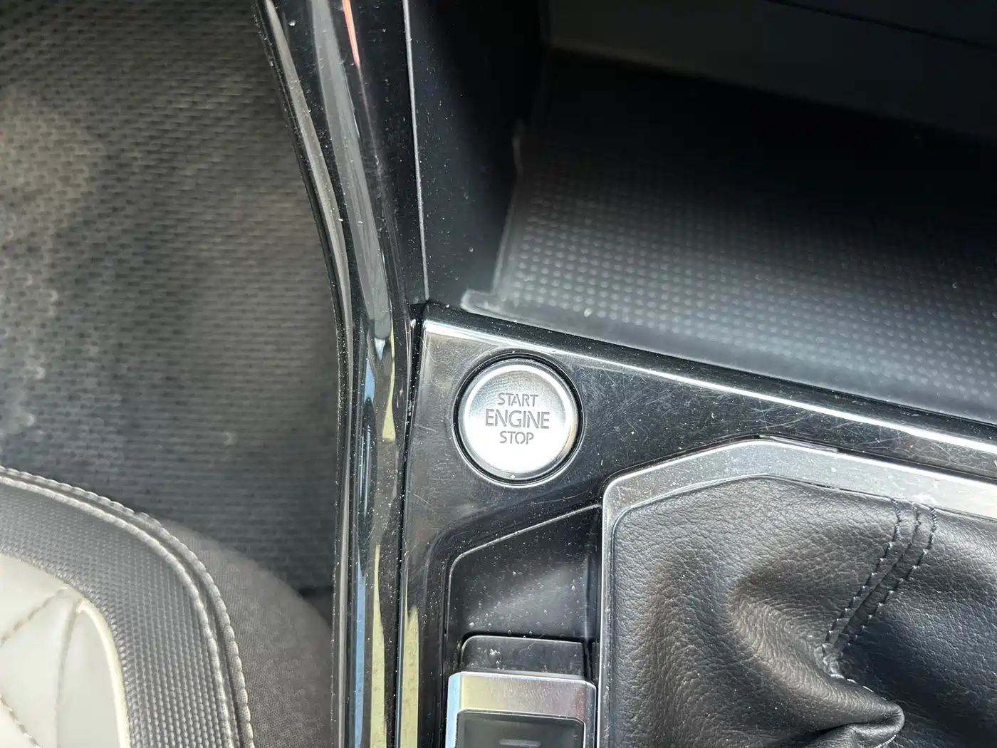 Volkswagen Tayron 2023 300TSI 2WD Luxury Plus Advanced Edition фото 22