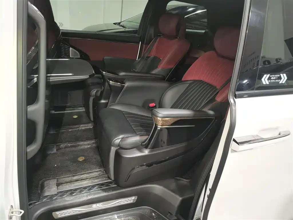 GAC Trumpchi Trumpchi M8 2023 Master Series Dual Hybrid Flagship Edition фото 17
