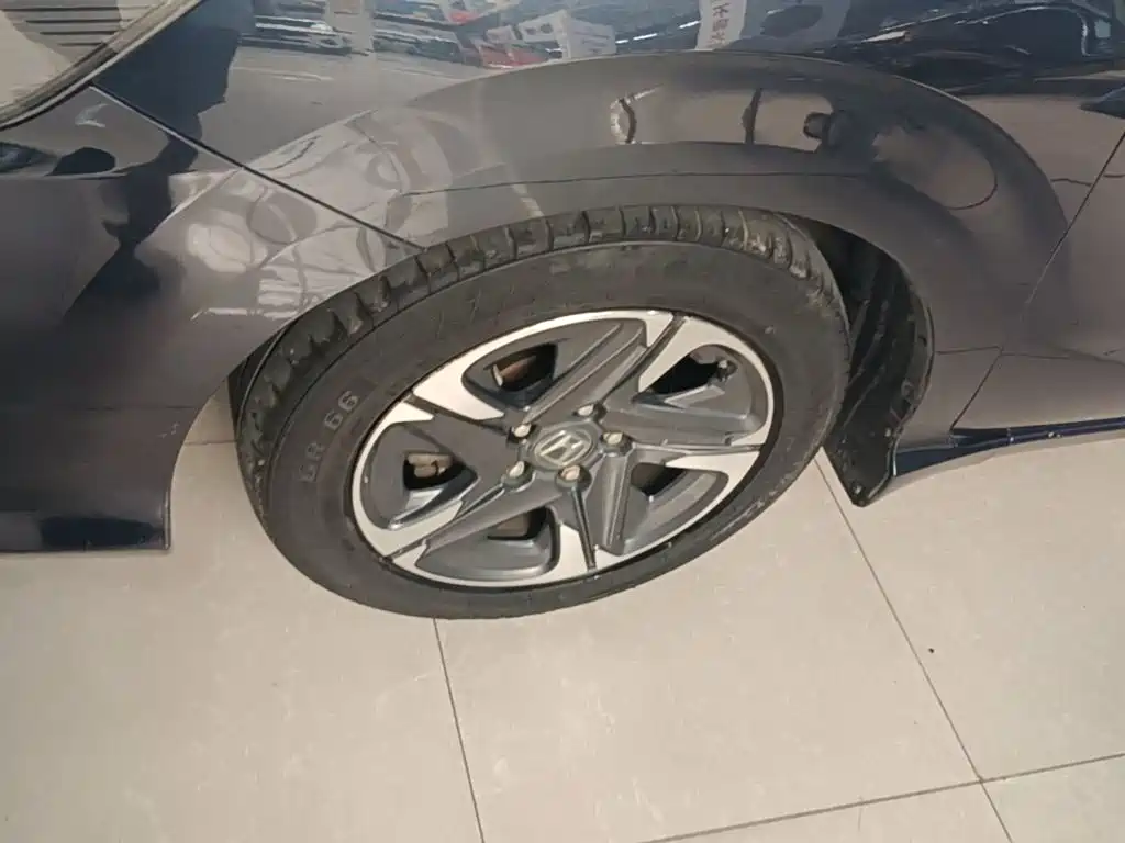 Honda ENVIX 2019 2019 180TURBO CVT Enjoyment China V