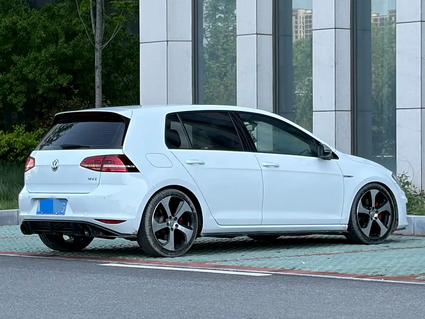 Volkswagen Golf GTI 2016 2.0TSI GTI фото 4