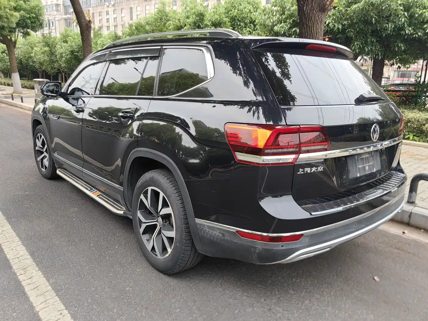 Volkswagen Teramont 2019 380TSI 4WD Luxury Edition China VI фото 7