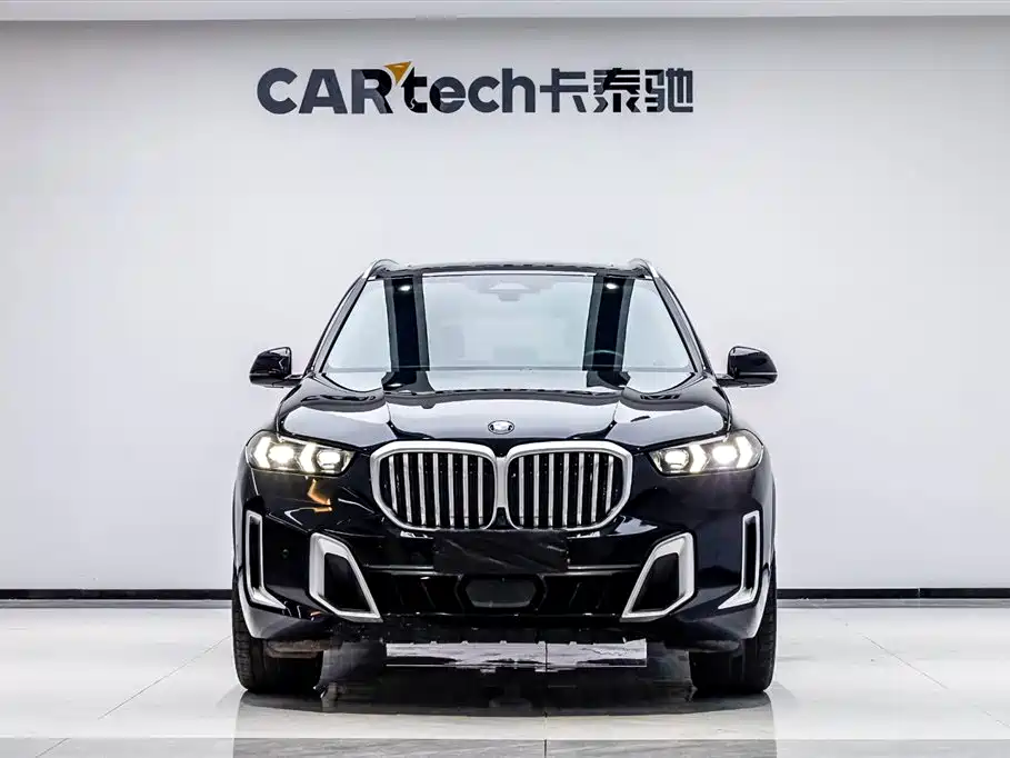 BMW X5 2023 xDrive 30Li Premium M Sport Package