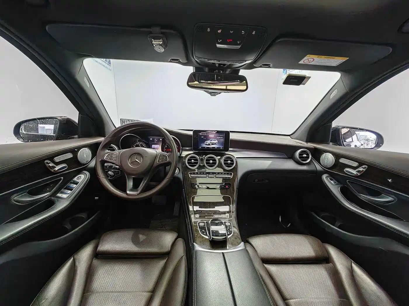 Mercedes-Benz GLC 2016 GLC 260 4MATIC Luxury фото 10