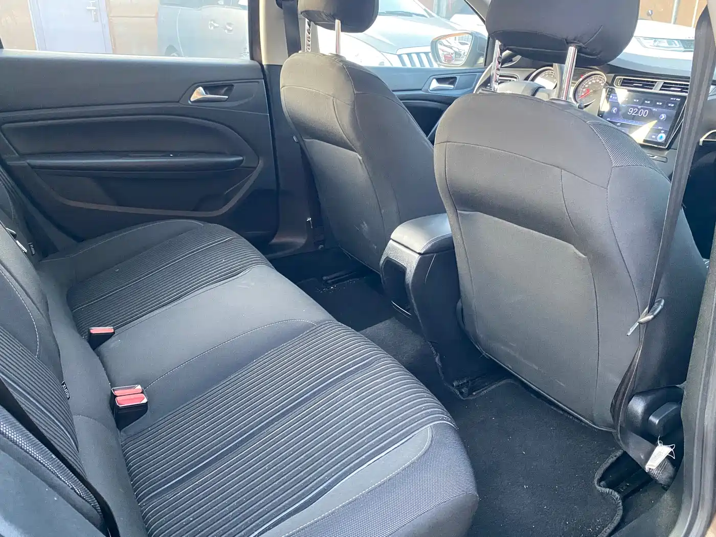Peugeot 408 2014 1.8L Manual Leading Edition фото 9