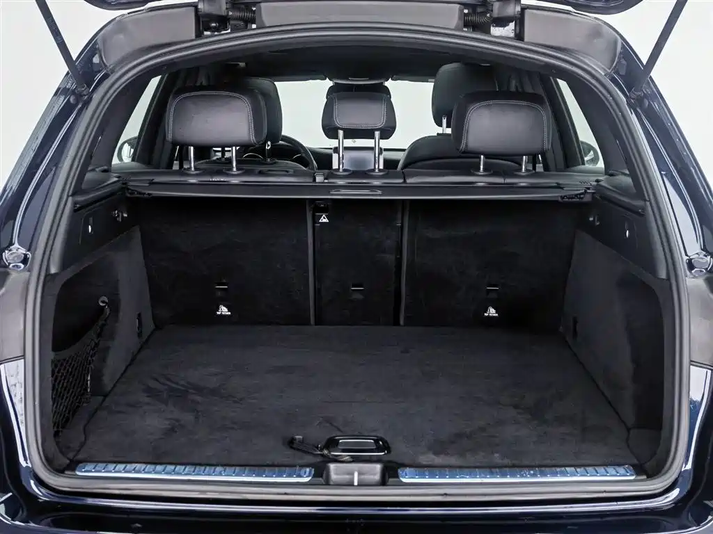 Mercedes-Benz GLC 2017 GLC 260 4MATIC Luxury фото 16