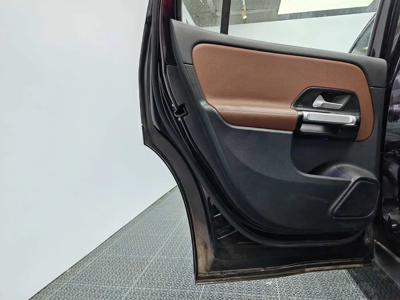 Mercedes-Benz GLB 2024 Facelift GLB 220 Style фото 14