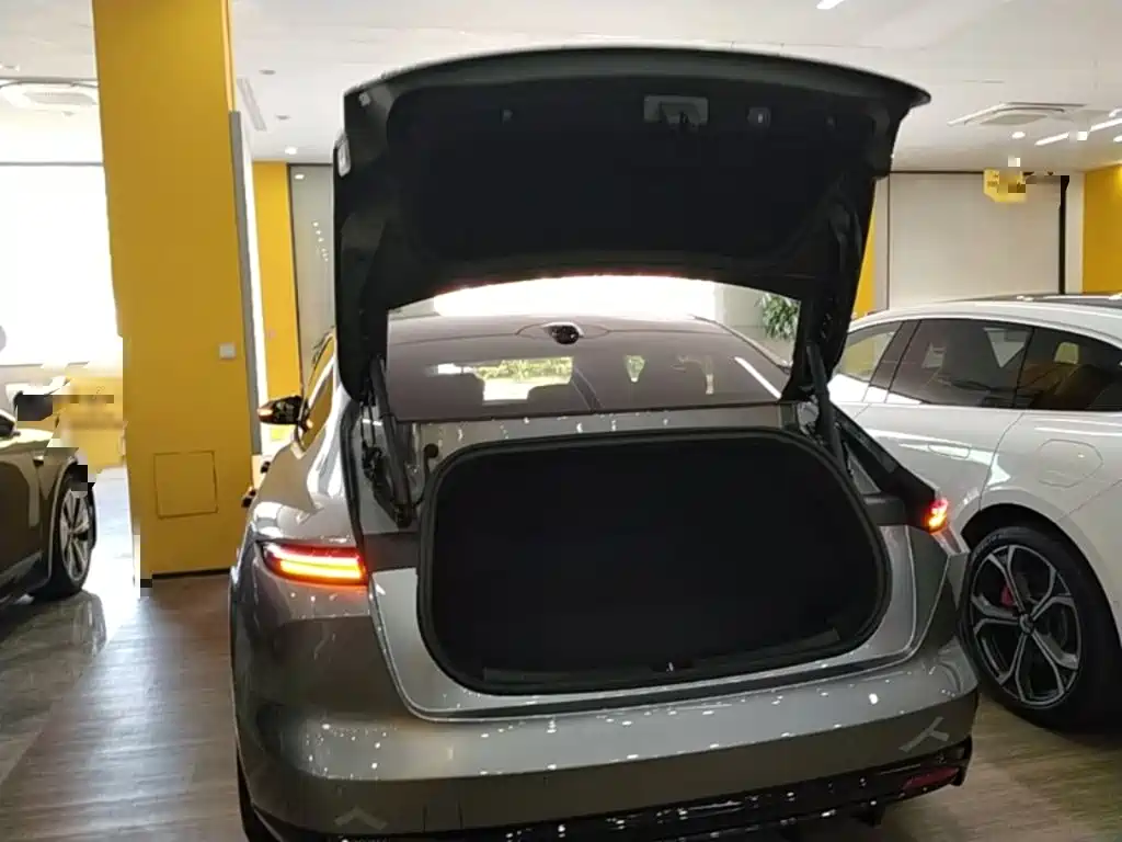 NIO ET5 2025 2025 75kWh