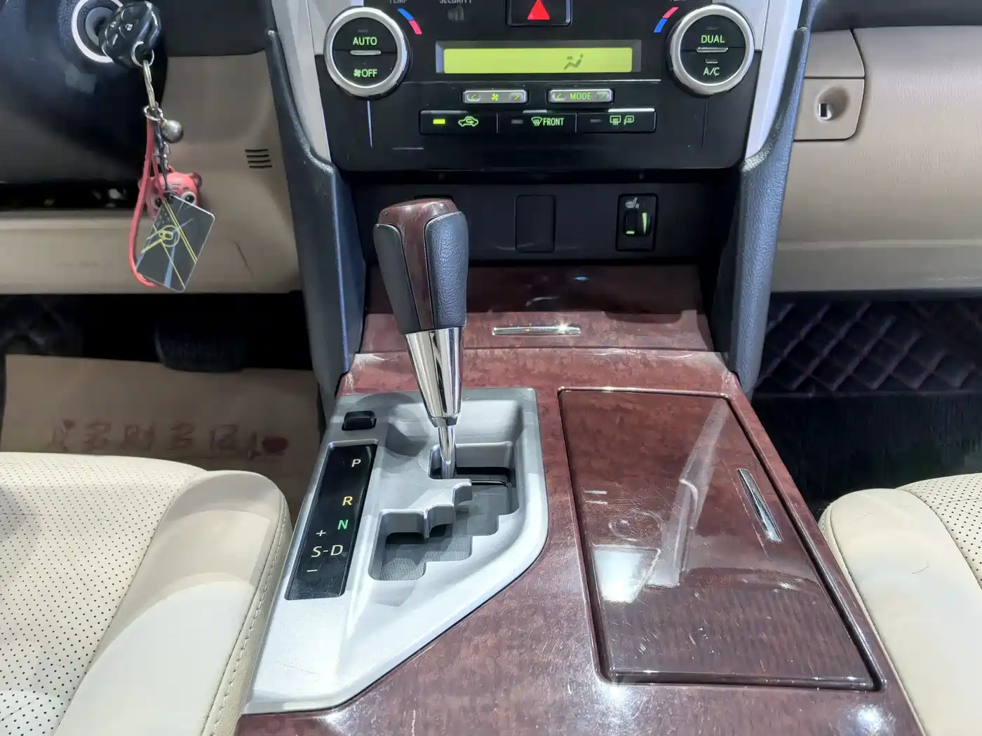 Toyota Camry 2013 2.0G Comfort фото 18
