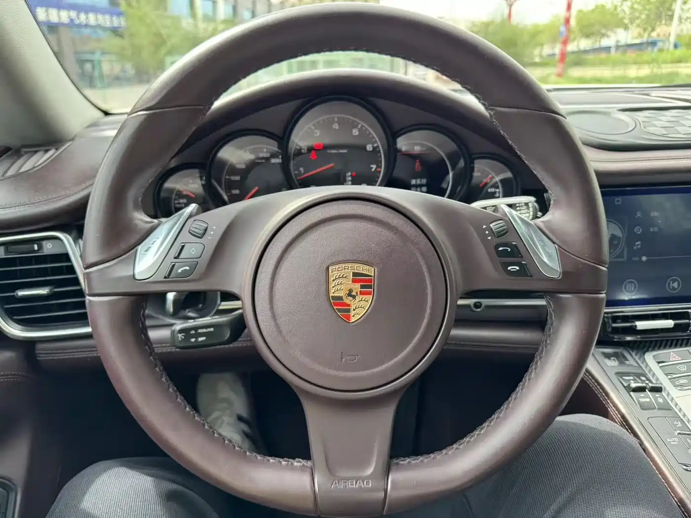 Porsche Panamera 2014 Panamera 4 3.0T фото 17