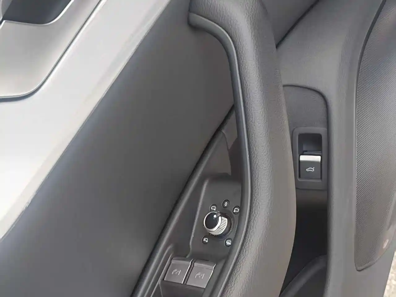 Audi A4L 2024 40 TFSI Fashion Dynamic фото 15