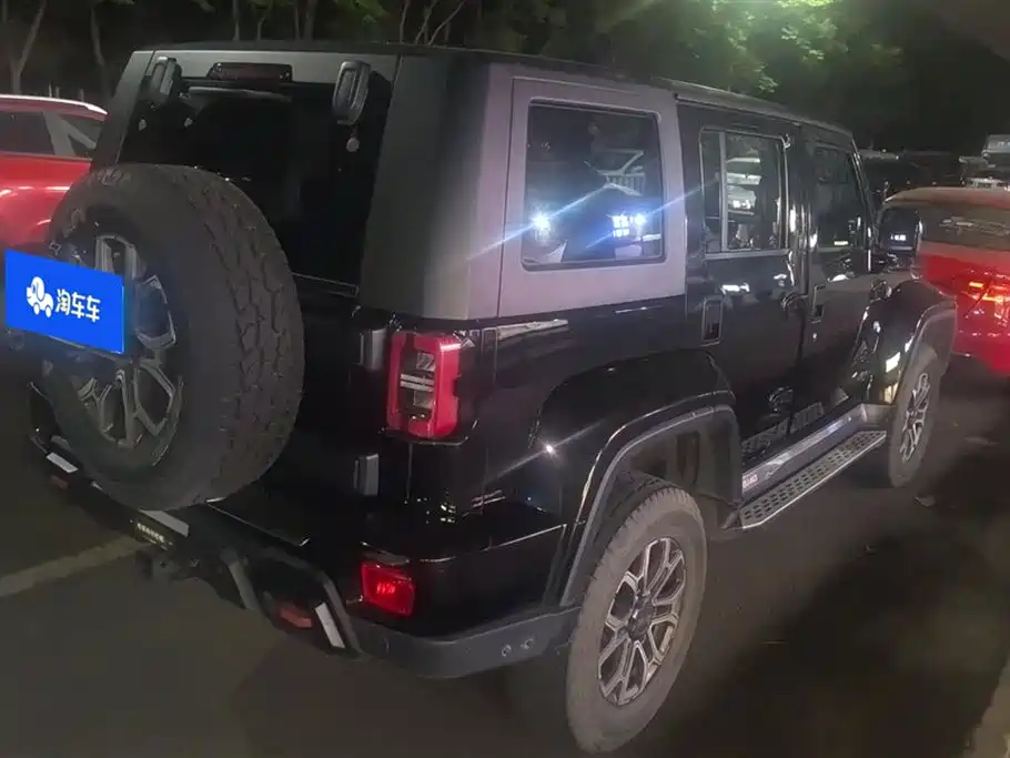 BAIC ORV Beijing Offroad BJ40 2023 2.0T Auto 4WD Urban Hunter Knight Edition фото 3