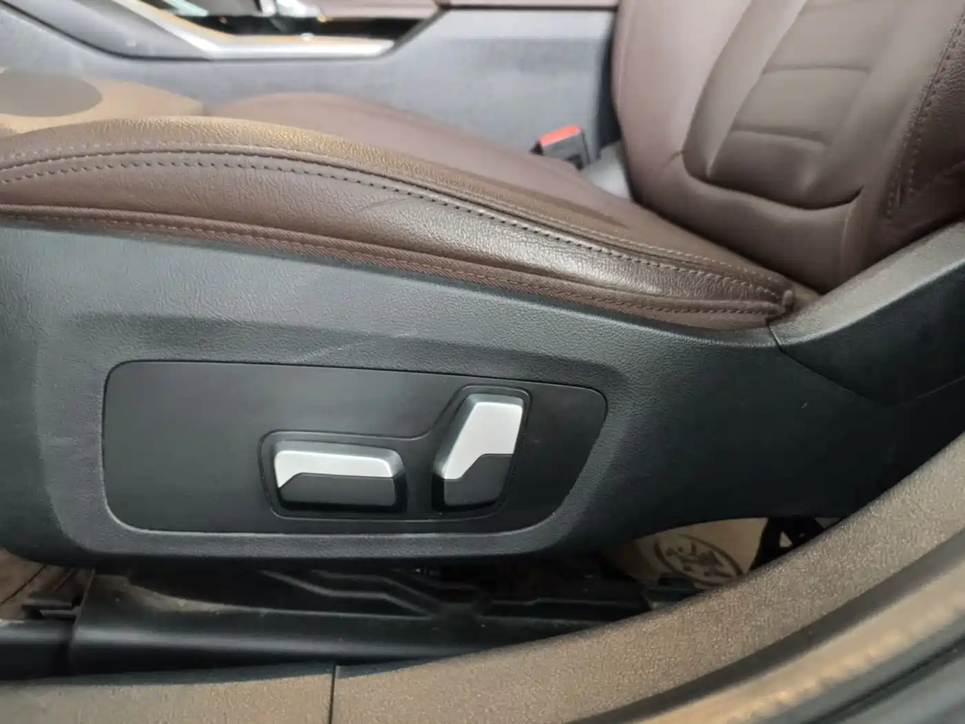 BMW 3 Series 2021 320Li M Sport Package фото 8
