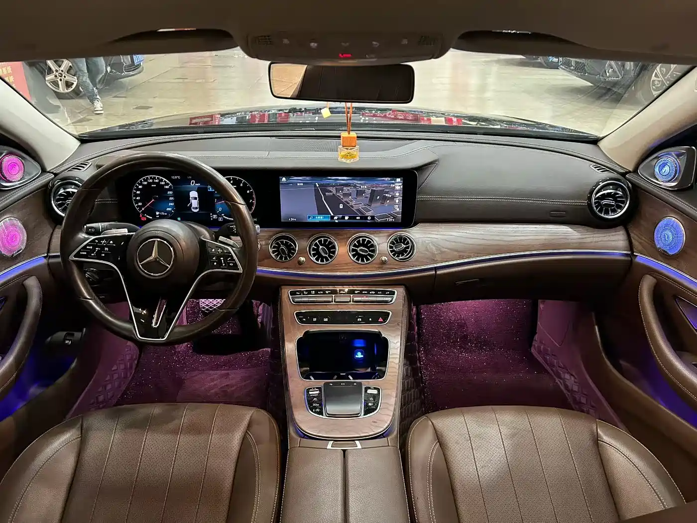 Mercedes-Benz E-Class 2023 E 300 L Premium фото 7