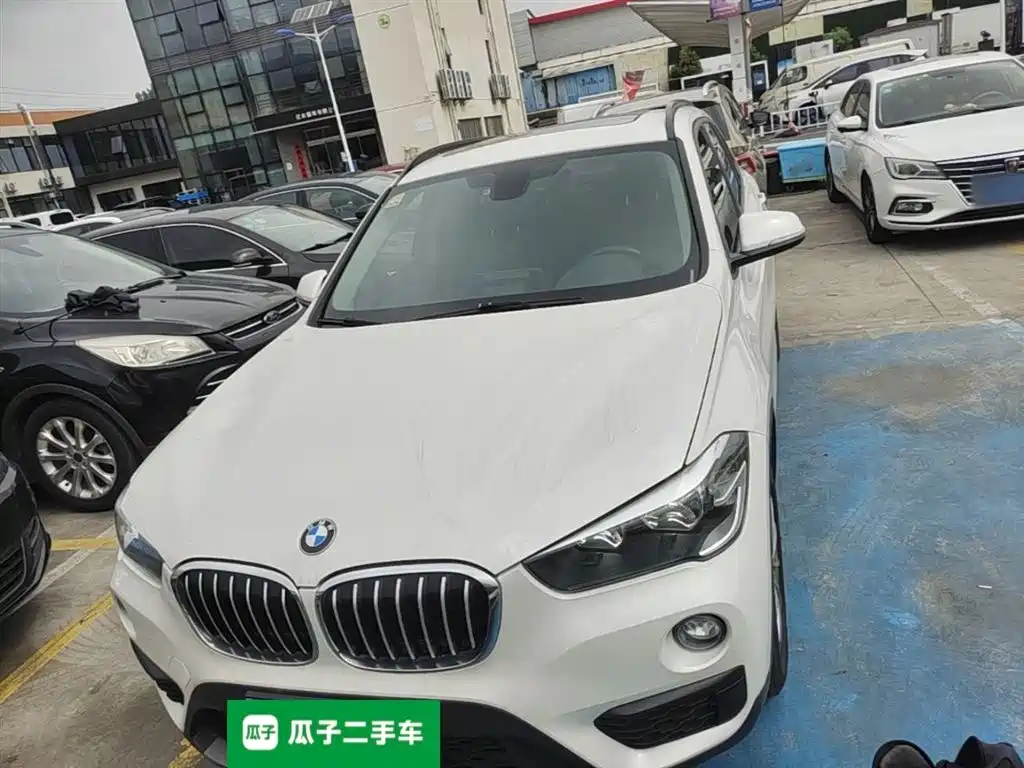 BMW X1 2018 sDrive18Li Fashion Model фото 3