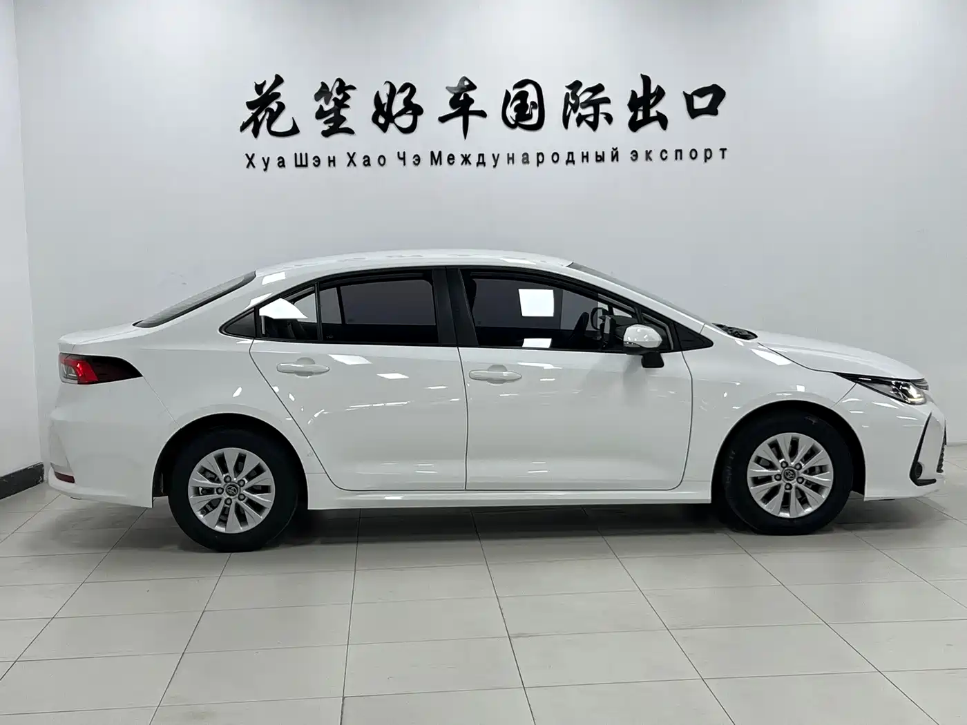 Toyota Corolla 2023 1.5L Pioneer Edition фото 4